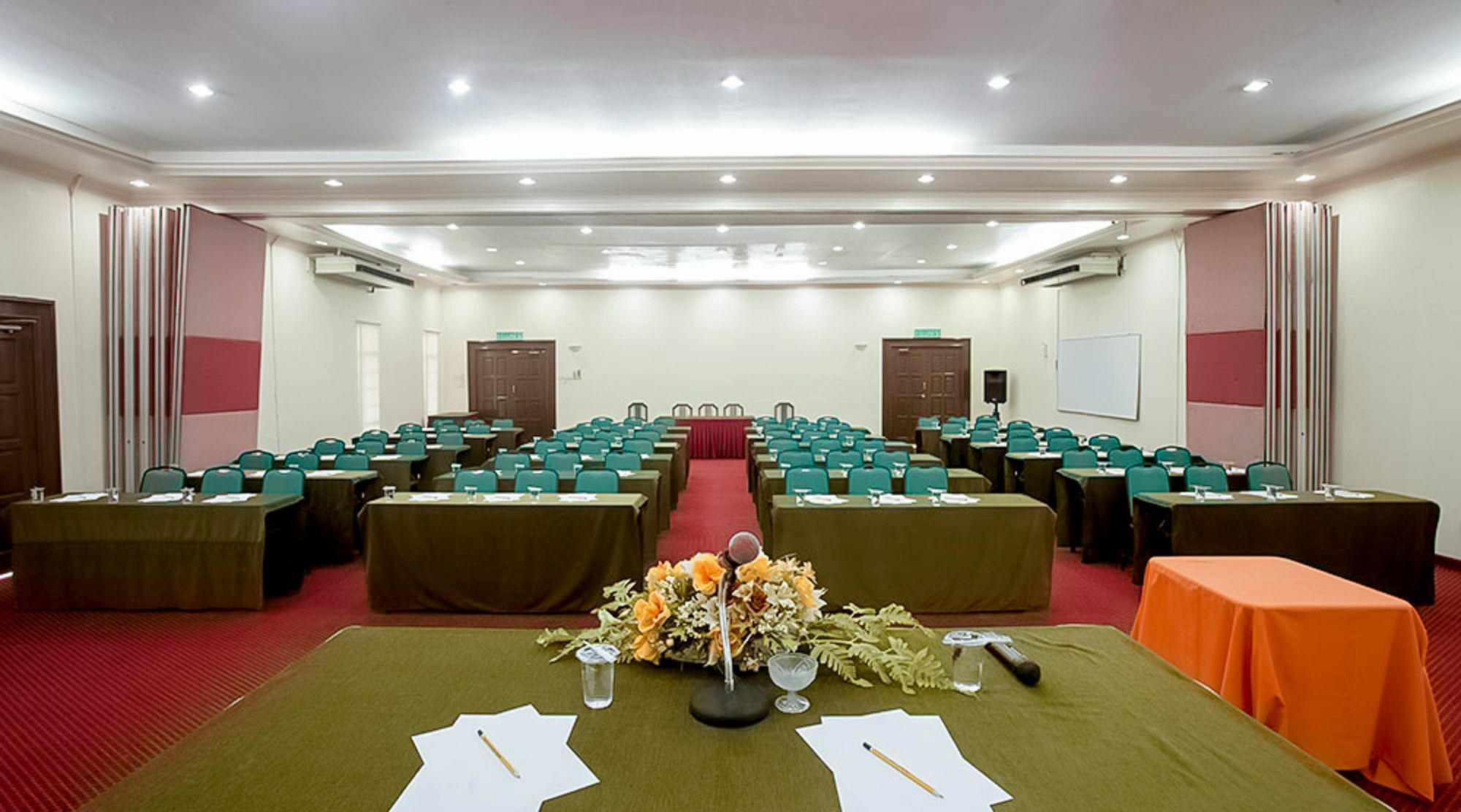 Hotel Seri Malaysia Rompin Kuala Rompin Eksteriør billede